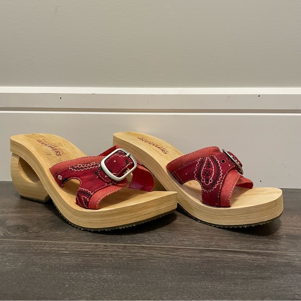 Somethin' Else by Skechers heels
